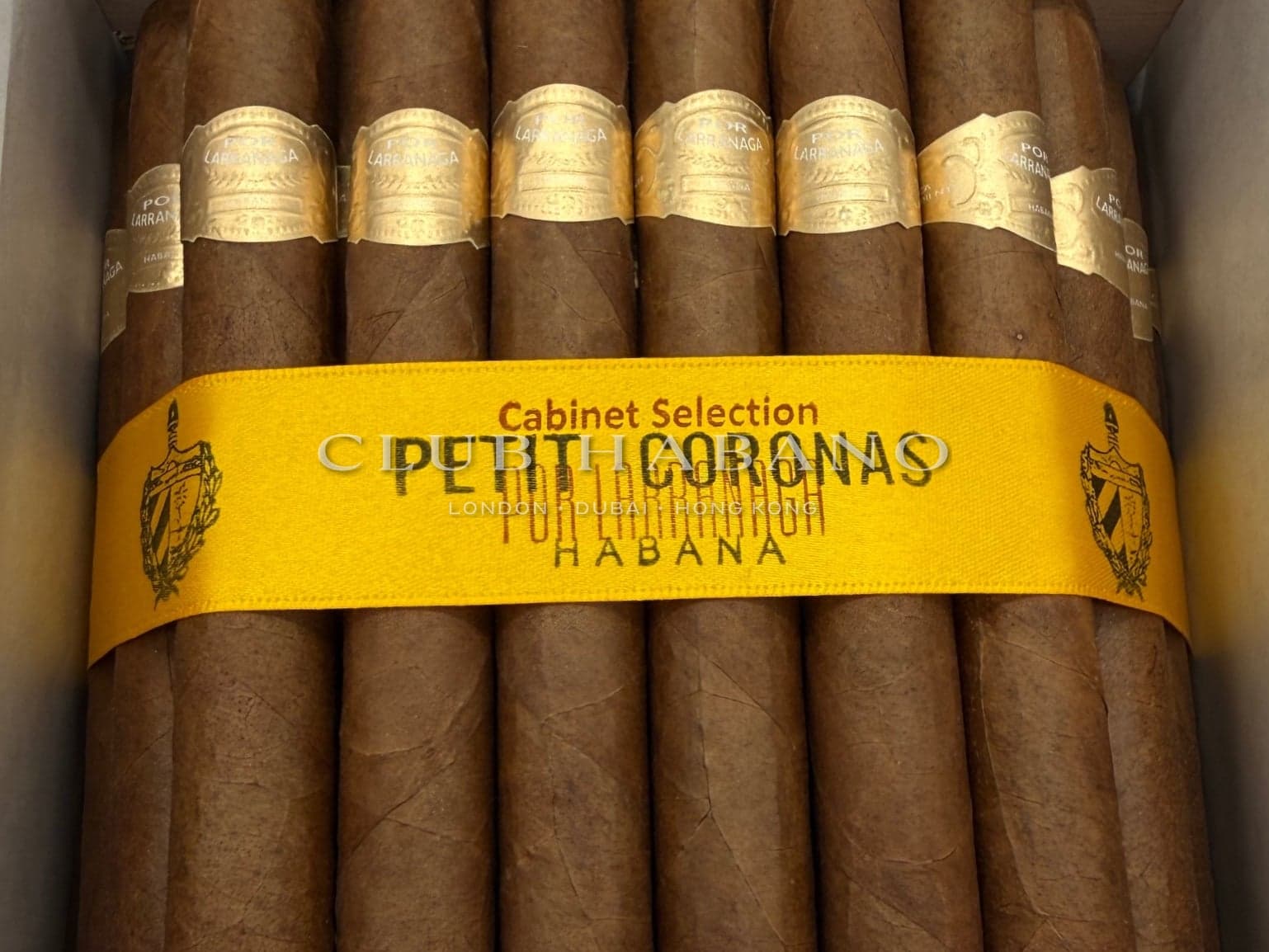 Por Larrañaga Petit Coronas 2025